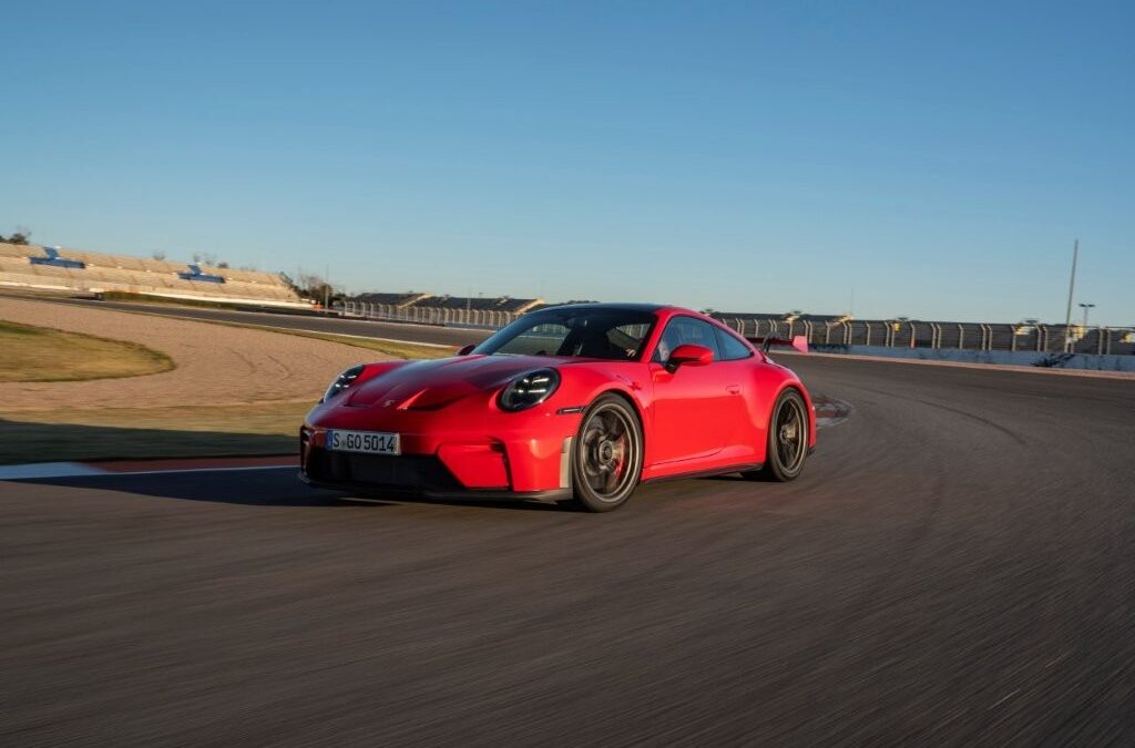 Eerste rij-impressie nieuwe 911 GT3: nog sneller en beter is niet nodig